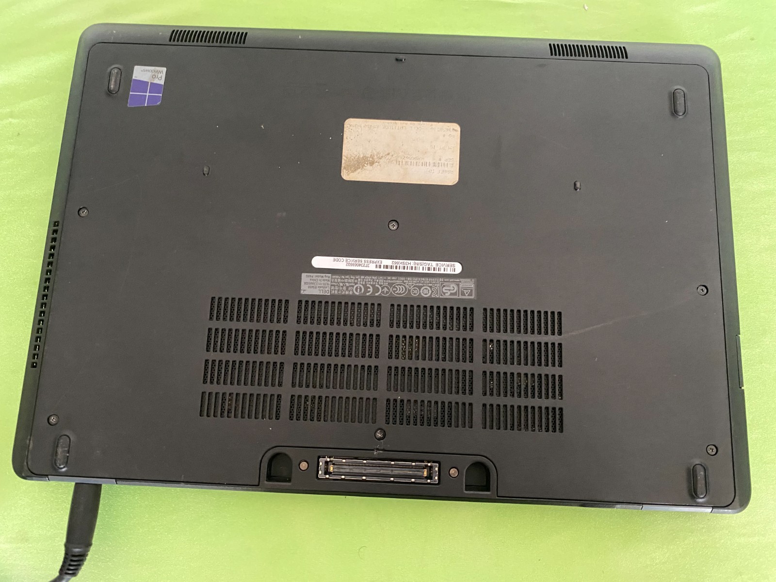 Dell latitude E5450 14″ i5-5300u 2.3ghz 8GB RAM 256GB SSD, Win 11 Pro/bad batter
