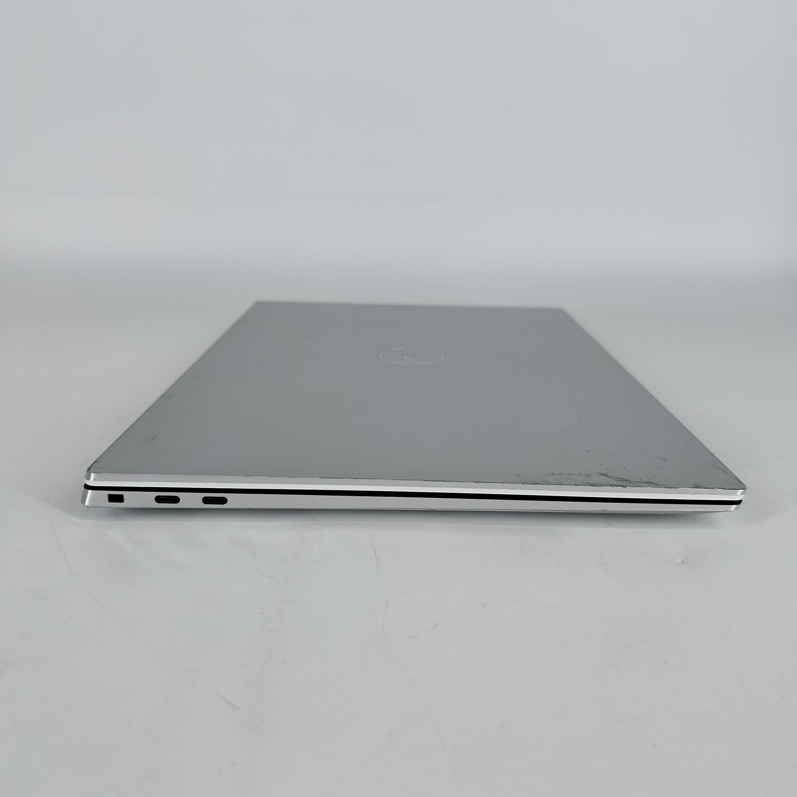 Dell XPS 15 9520 3.5K TOUCH 2.3 GHz i7-12700H 32GB 512GB SSD RTX 3050 Good