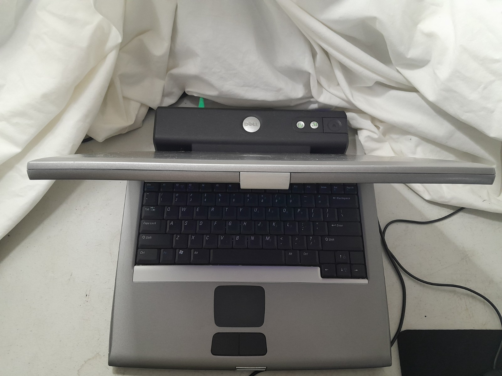 Windows 98 / XP DOS GAMING DUAL BOOT Laptop Retro Vintage PC + Full KB & Mouse!