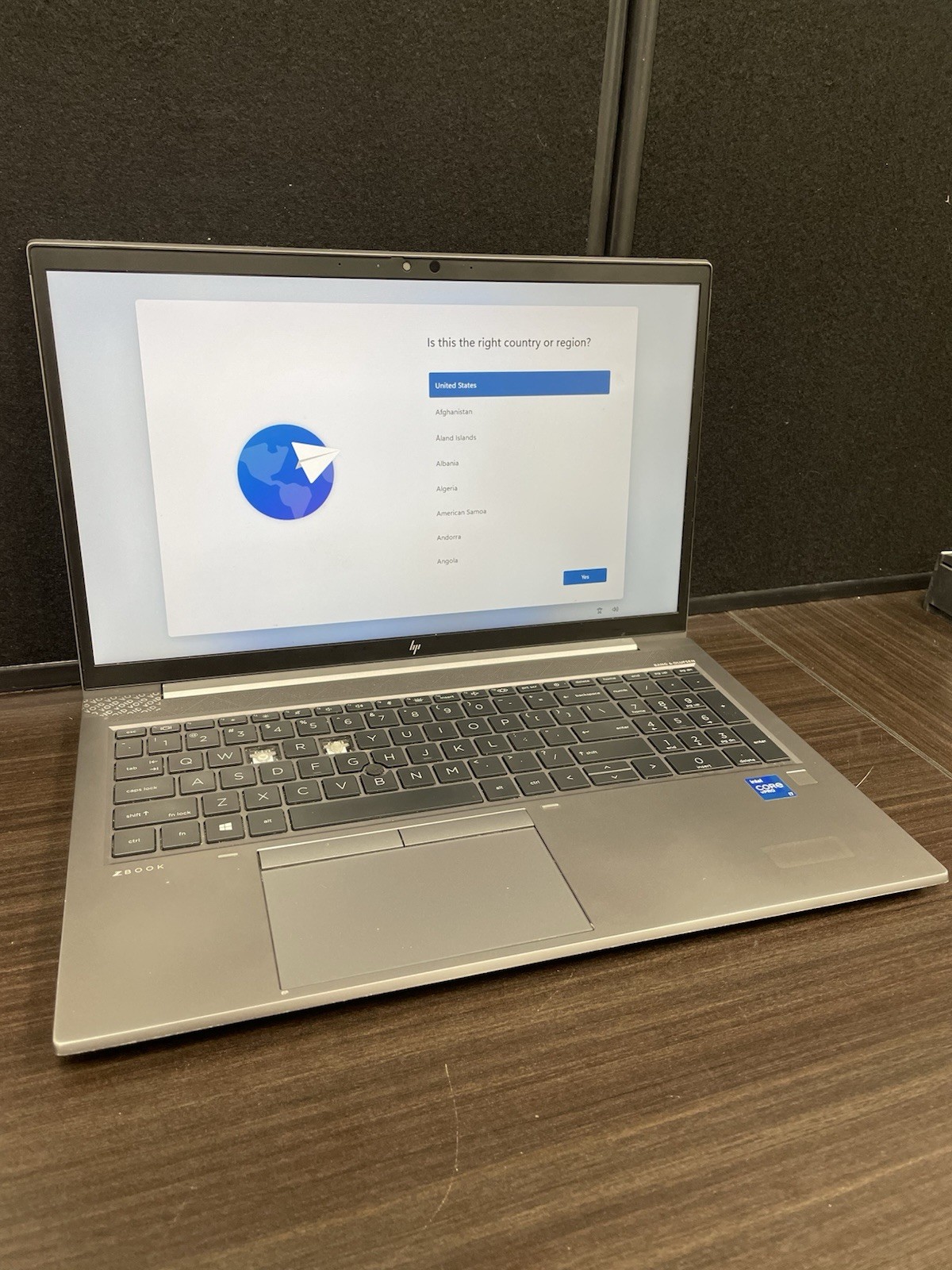 HP ZBook Firefly 15 G8 Mobile Workstation i7-1185G7 32GB RAM 512GB SSD *read*