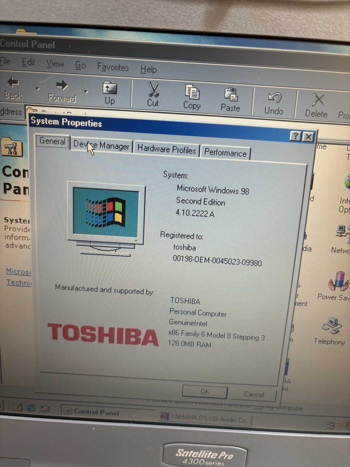 Vintage Toshiba Laptop Pentium III 600 128MB Multi-boots Win 2000 NT 4.0 AND 98