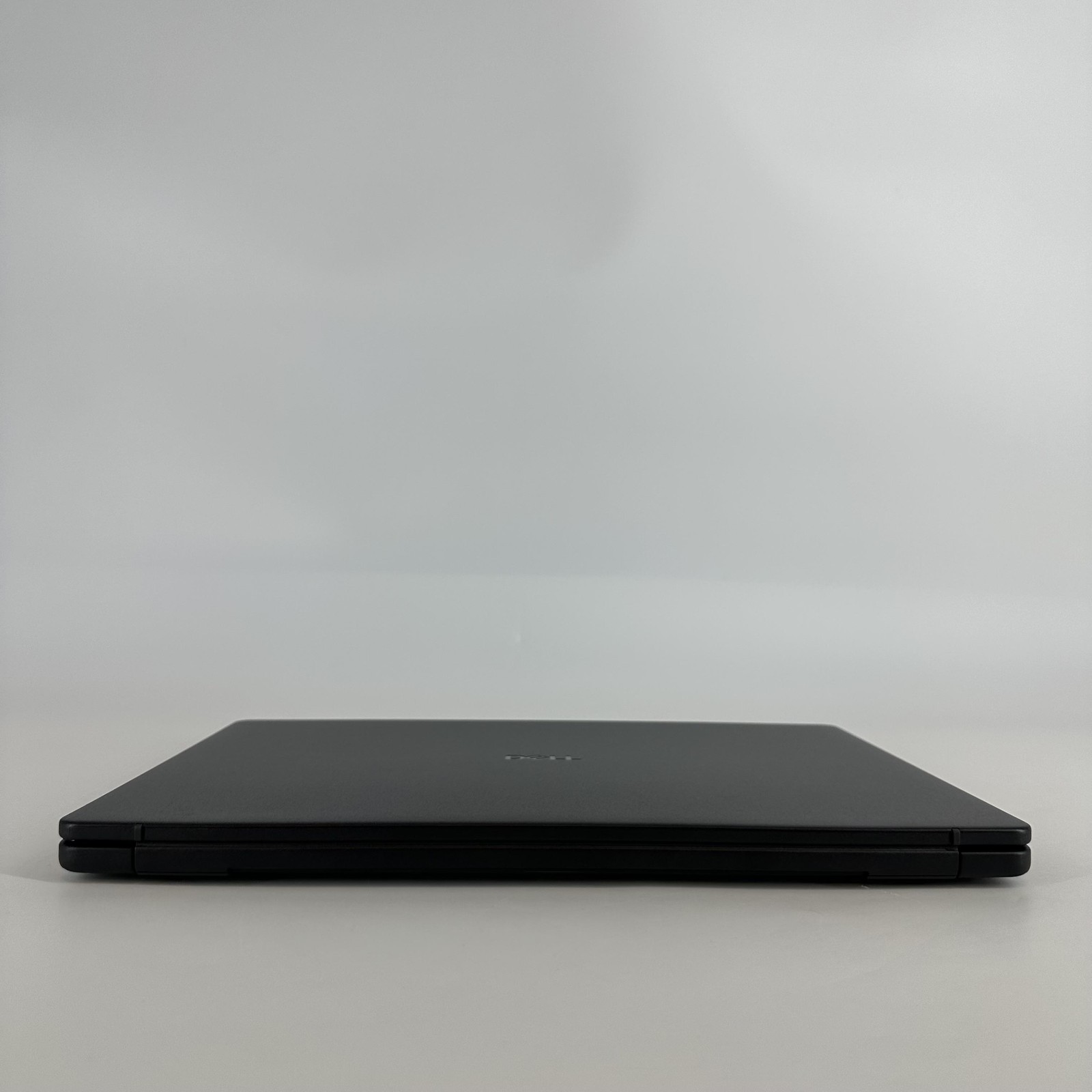 Dell 16 DC16250 FHD+ TOUCH 4.8 GHz Core 7 150U 16GB RAM 1TB SSD Excellent