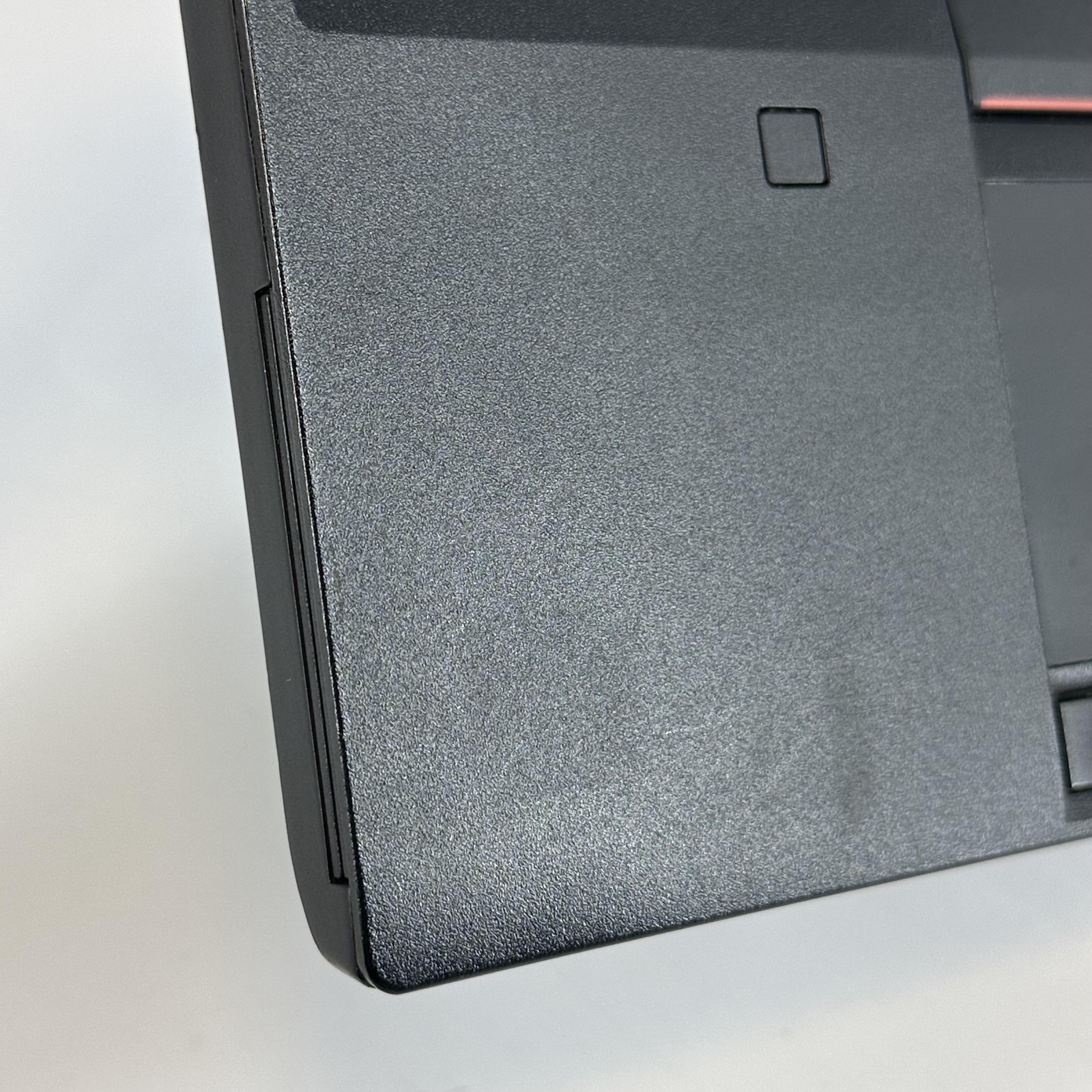 Lenovo ThinkPad P51 15.6 FHD i7-7700HQ 24GB 256GB SSD/500GB HDD Quadro M1200