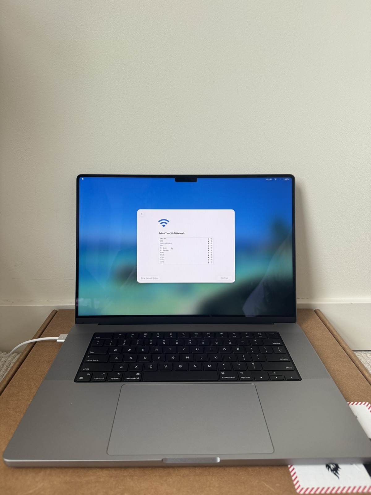 Apple MacBook Pro 2021 16″ M1 Pro 10-Core CPU 16-Core GPU 32GB RAM 512GB SSD