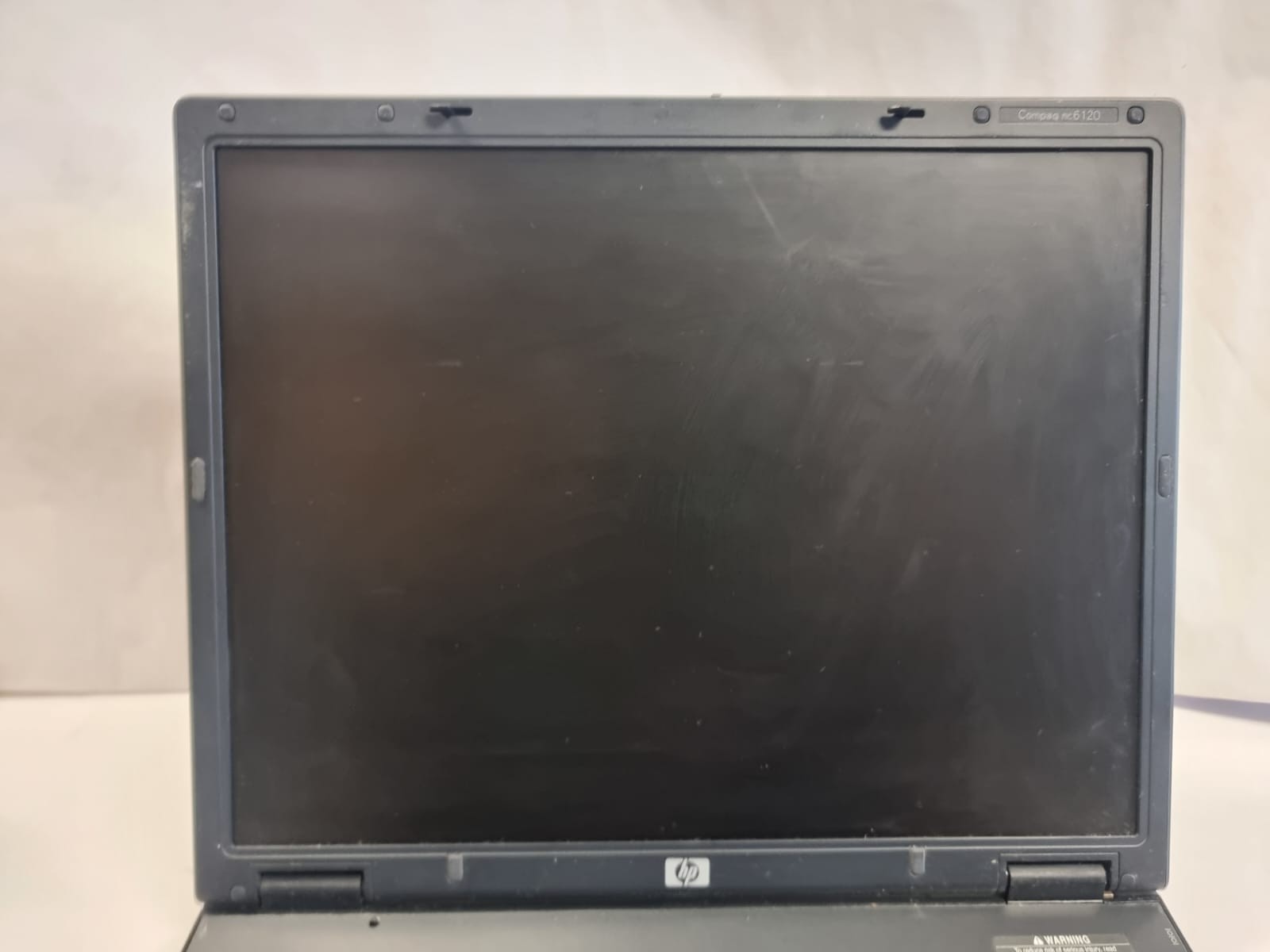HP Compaq NC6120 Laptop Intel Centrino / No RAM/ No HDD / AS IS / Part only