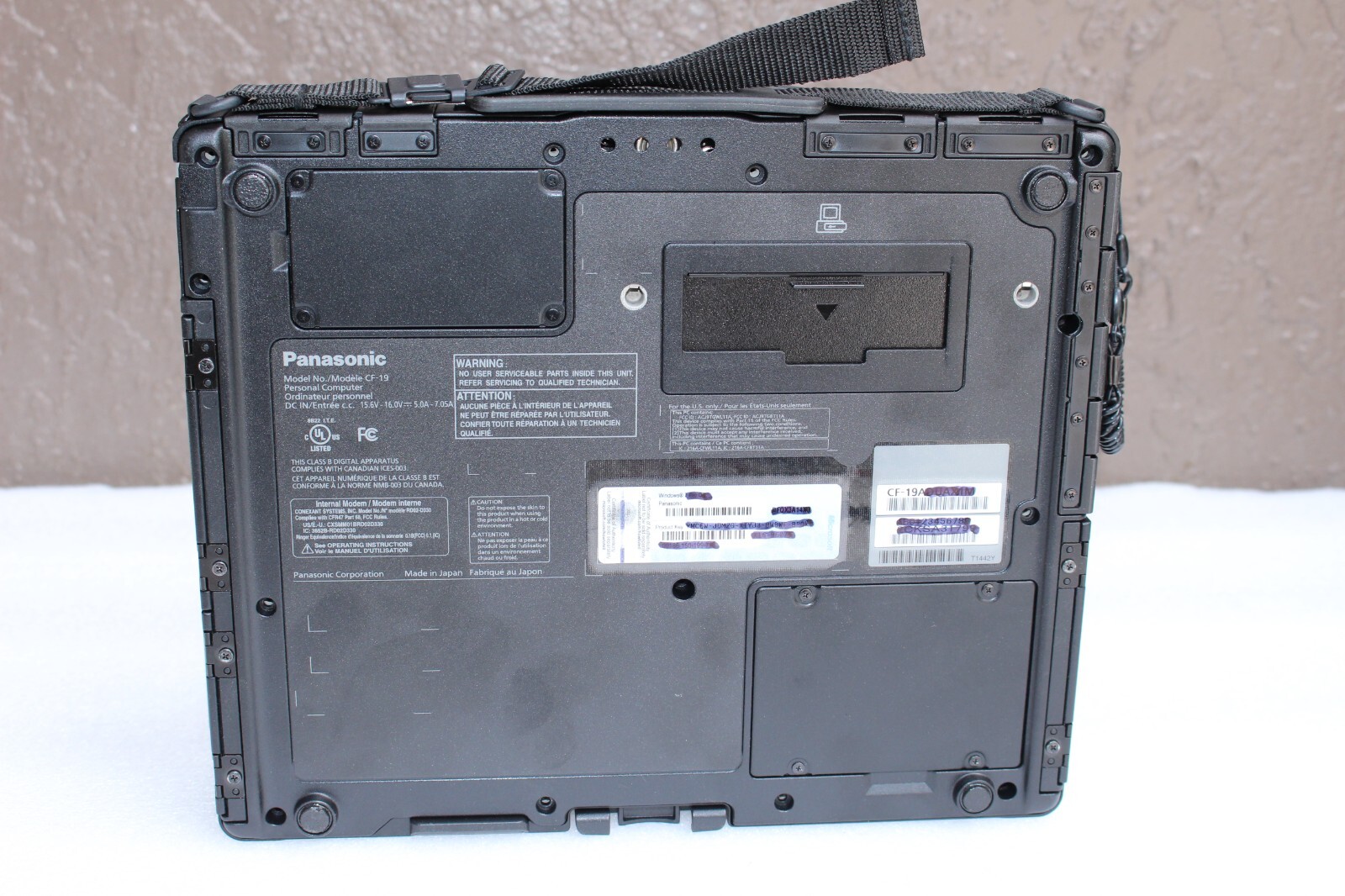 Panasonic Toughbook CF-19 MK-5 Core i5-2520M 8GB/ 512GB SSD/ Win7 PRO 32BIT/