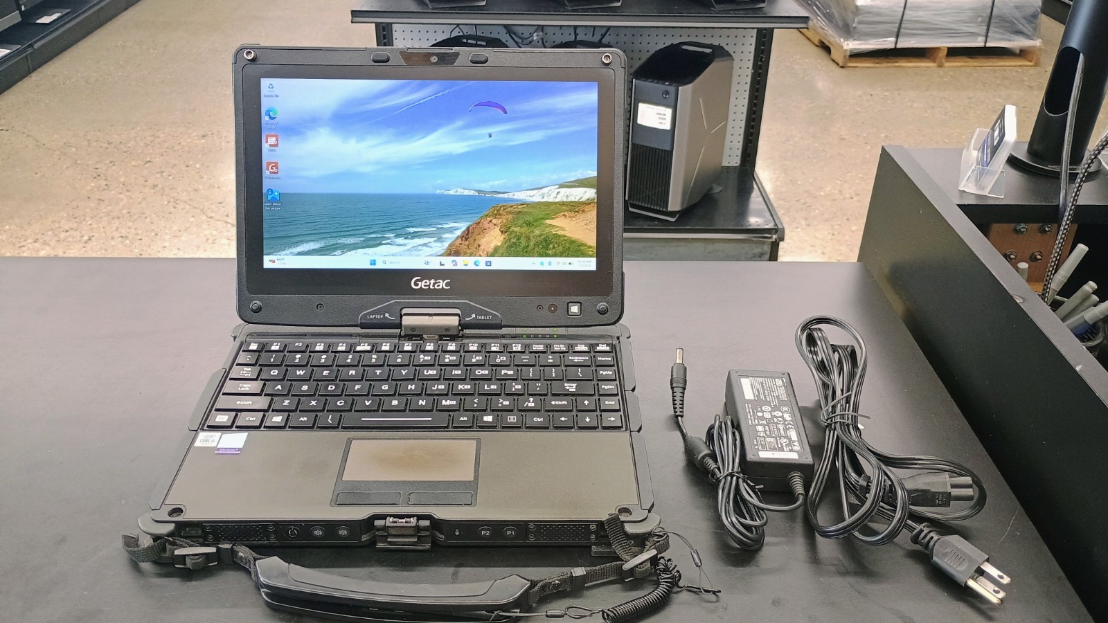 Getac V110G6 Quad Core i5-10210U 1.60GHz – 256GB SSD – 16GB – Win 11 Pro – Read