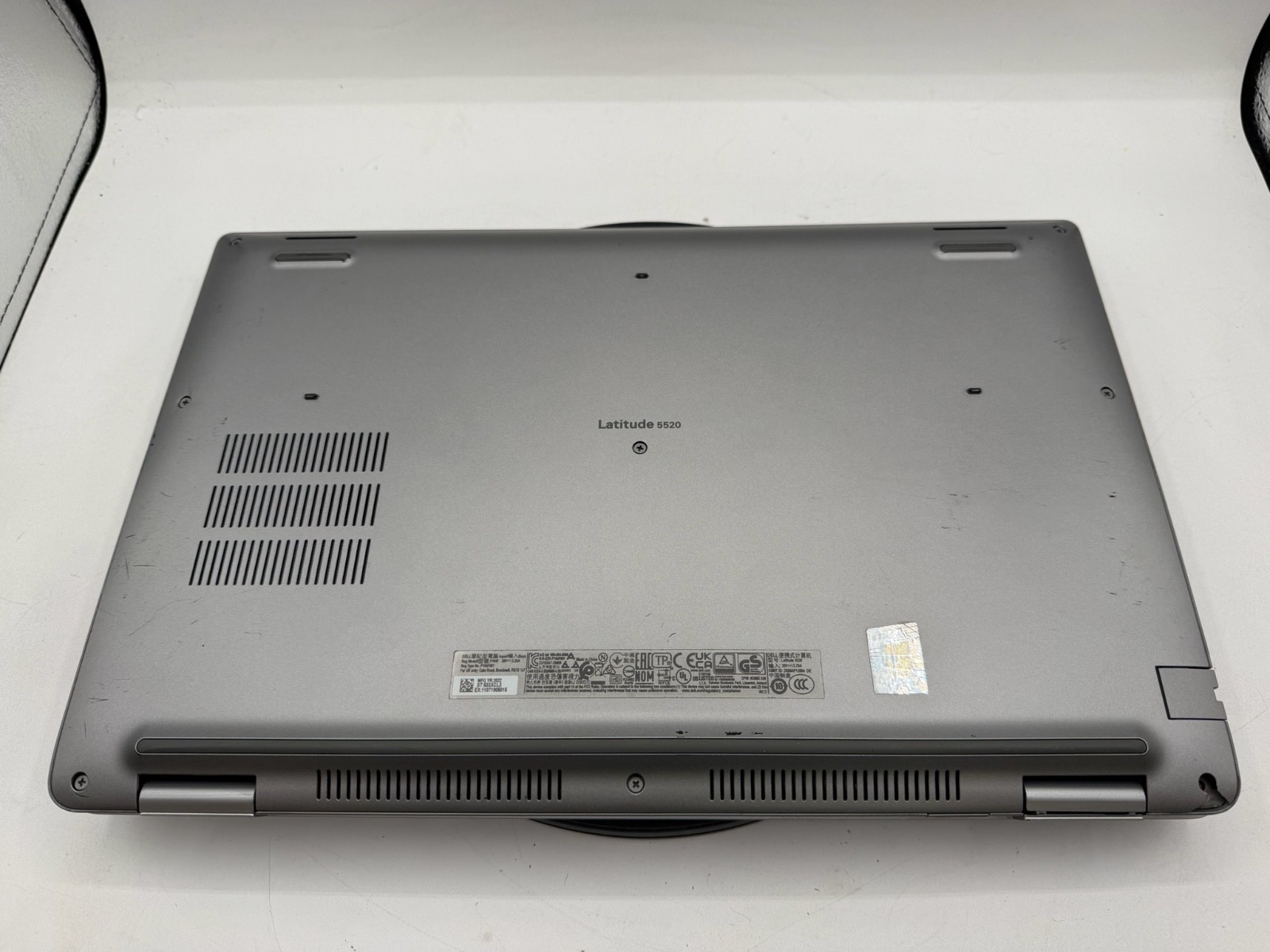 Dell Latitude 5520-i5-1145G7@2.40GHz 8GB DDR4 Ram 256GB NVME SSD W11P *REPAIR*