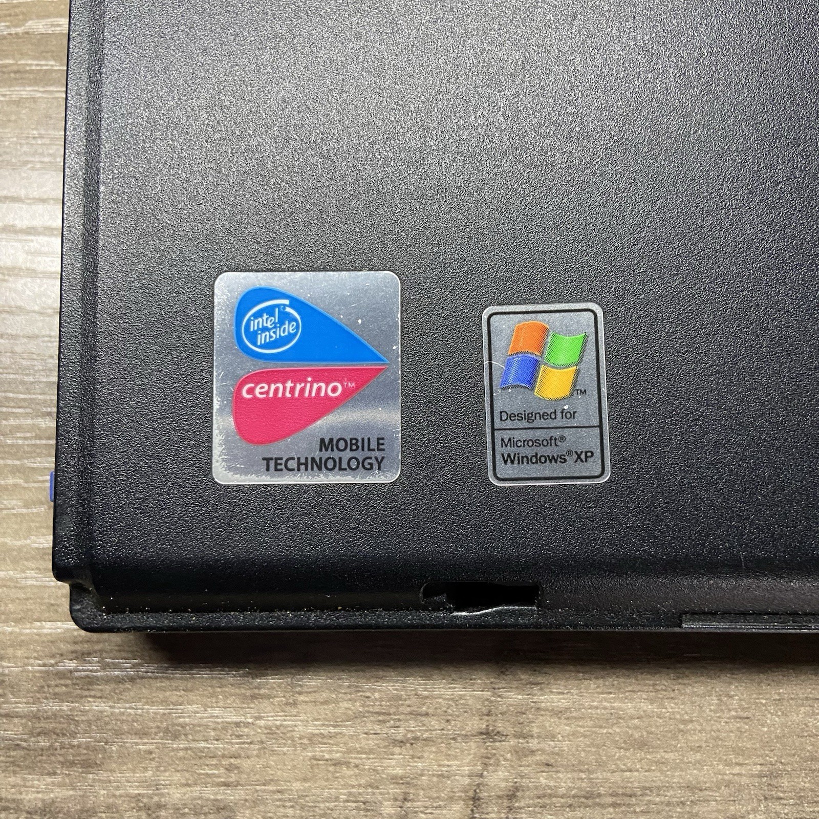 Vintage IBM ThinkPad T40 2374 Laptop Computer Parts Repair Windows Xp Notebook