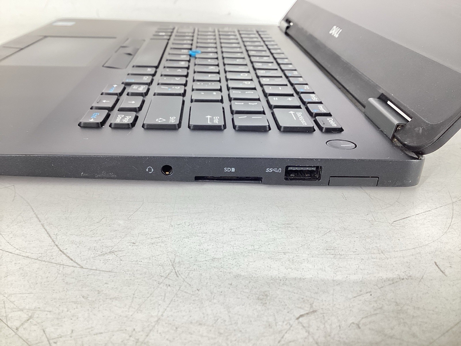 Lot of 4 Dell Latitude 5490 3400 E7470 14″ (i5/i7 8GB RAM, No SSD, No OS) No AC
