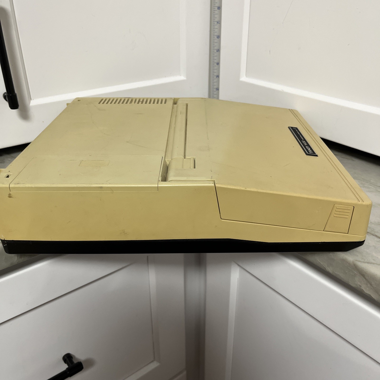 Tandy 1400 LT Vintage Portable Personal Computer Laptop, 25-3500 W/DOS/GW