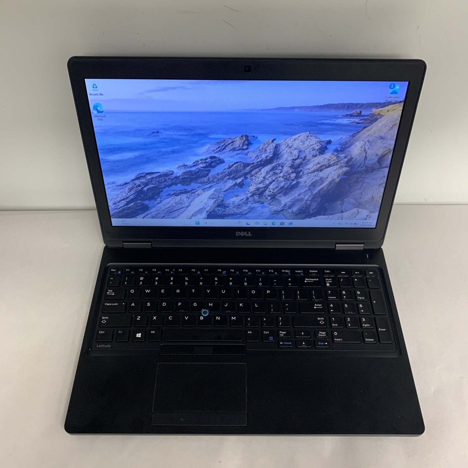 Dell Latitude 5590 Intel i7-8650U 16GB RAM 256GB SSD Win11 Pro