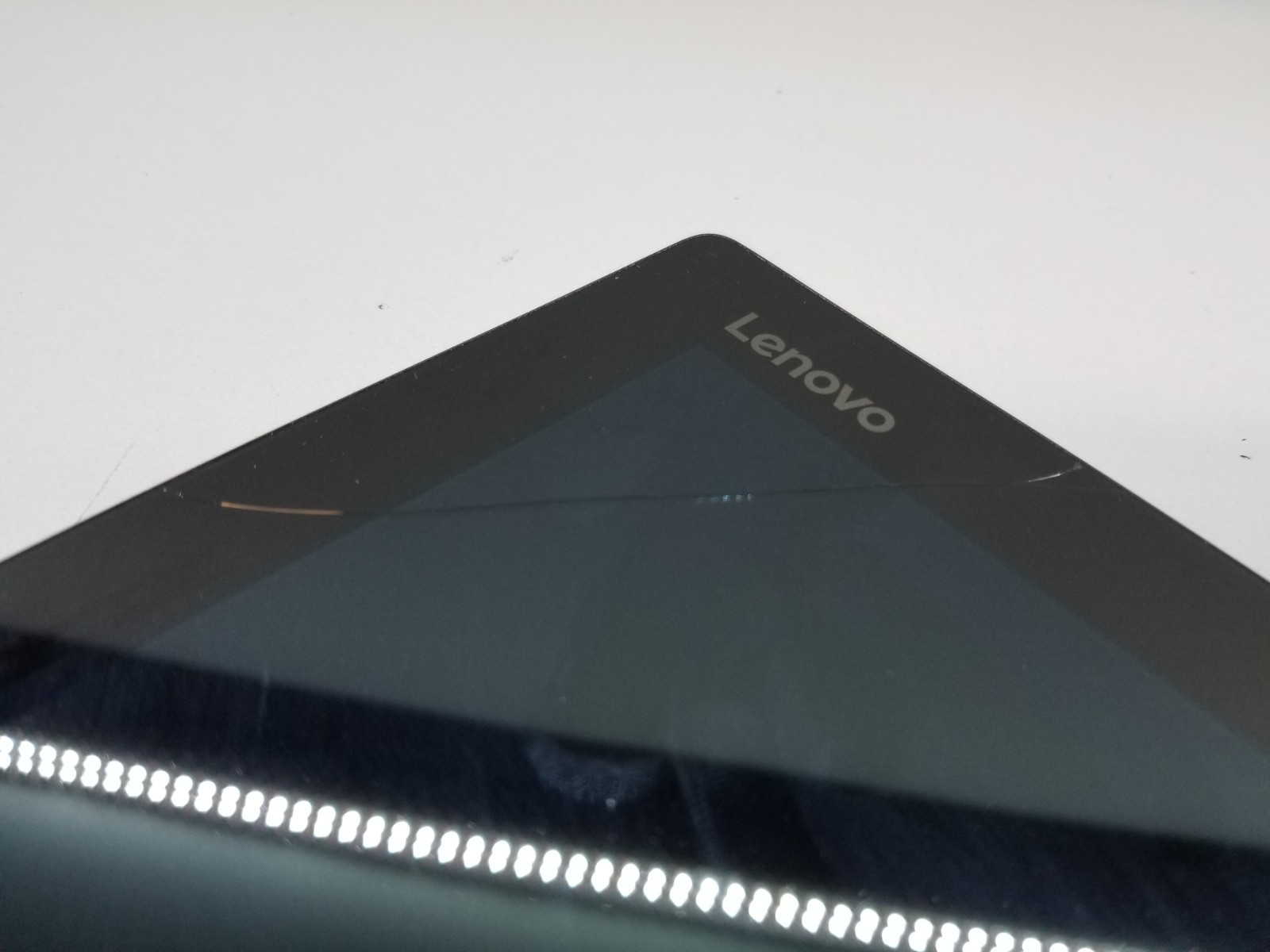 AS-IS Lenovo IdeaPad MIIX 700 12″ Intel m5-6Y54 1.1GHz 8GB RAM 512GB M.2 W11Pro