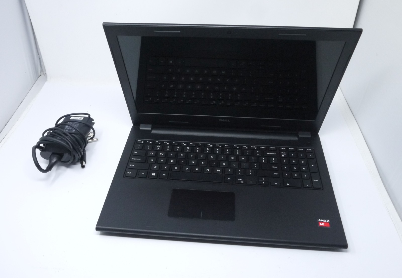 Dell Inspiron 3541 15.6″ Laptop – AMD A6-6310 / 4GB / 320GB HDD – New Battery