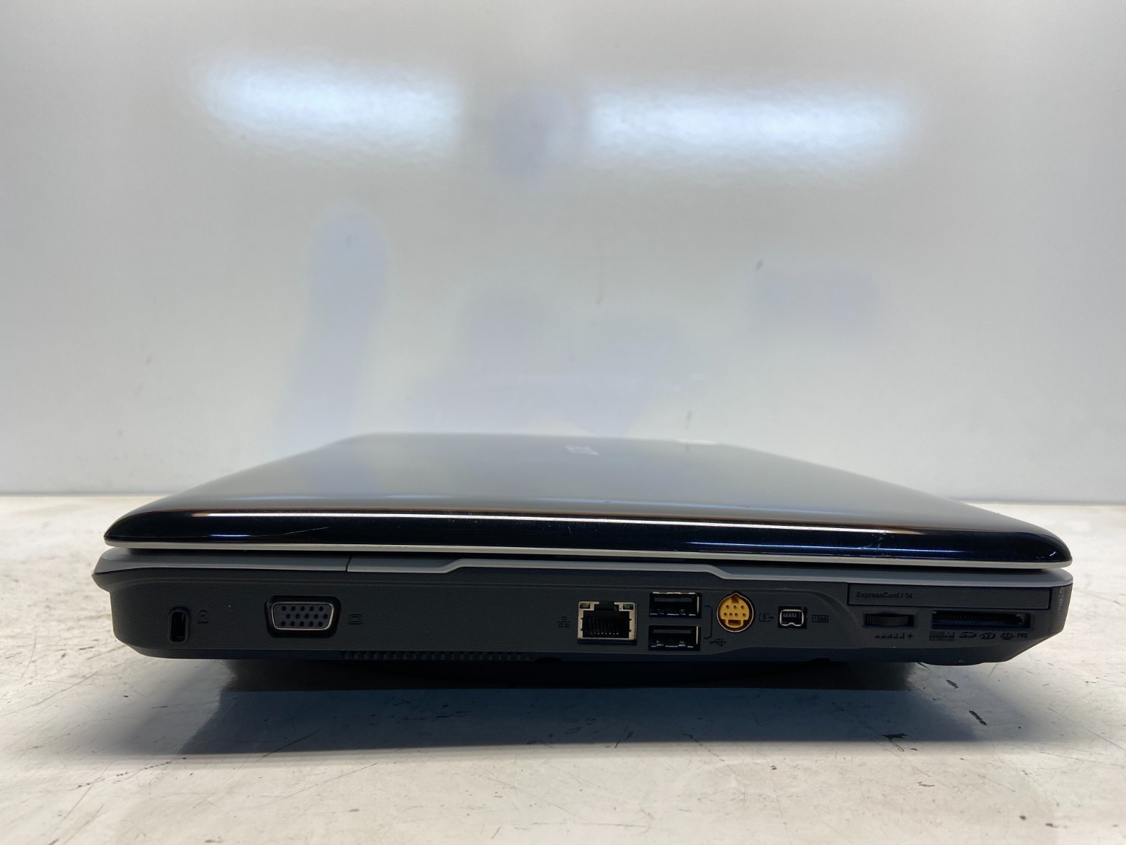Acer Aspire 5520-5551 AMD Athlon 64 X2 TK-55 1.8GHz 254 MB NO HDD