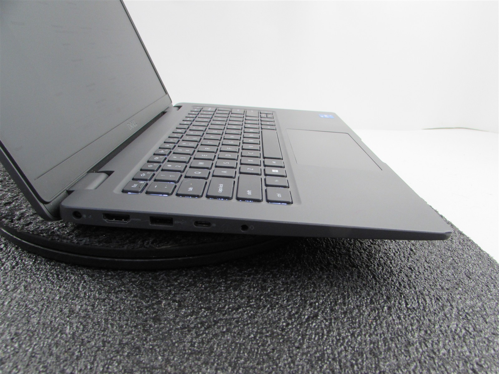 DELL LATITUDE 3440 1366X768 14″ CORE I5-1335U 256GB SSD 16GB RAM NO O.S