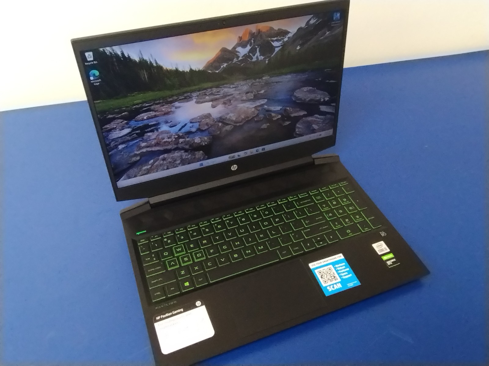 HP Pavilion Gaming Laptop 16, i5-10300H, 2.50 GHz, 16 GB, 2 x 512GB M.2 & SSD