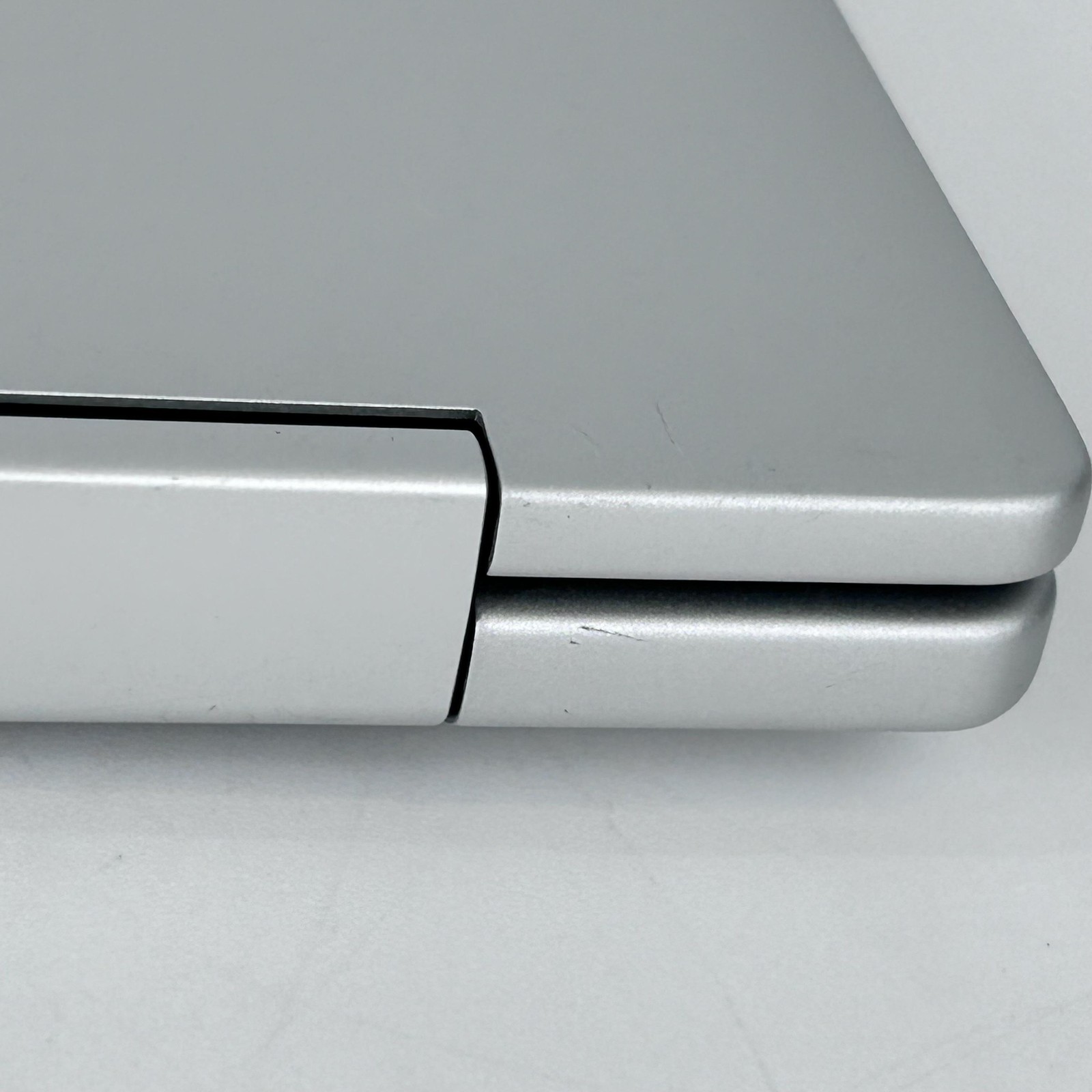 HP Envy x360 16 Silver FHD+ TOUCH 1.3 GHz Ultra 5 125U 16GB 512GB SSD Good