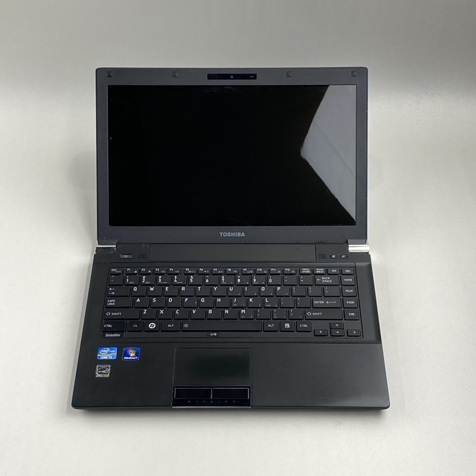 Toshiba Satellite R845 Intel Core i3-2310M 2.10GHz 4GB RAM 14″ No HDD No OS