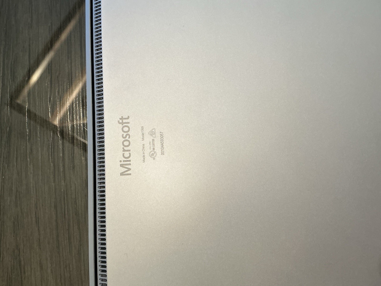 Microsoft Surface 1st Generation Laptop 128GB, Intel Core I5 Gen., 8GB RAM