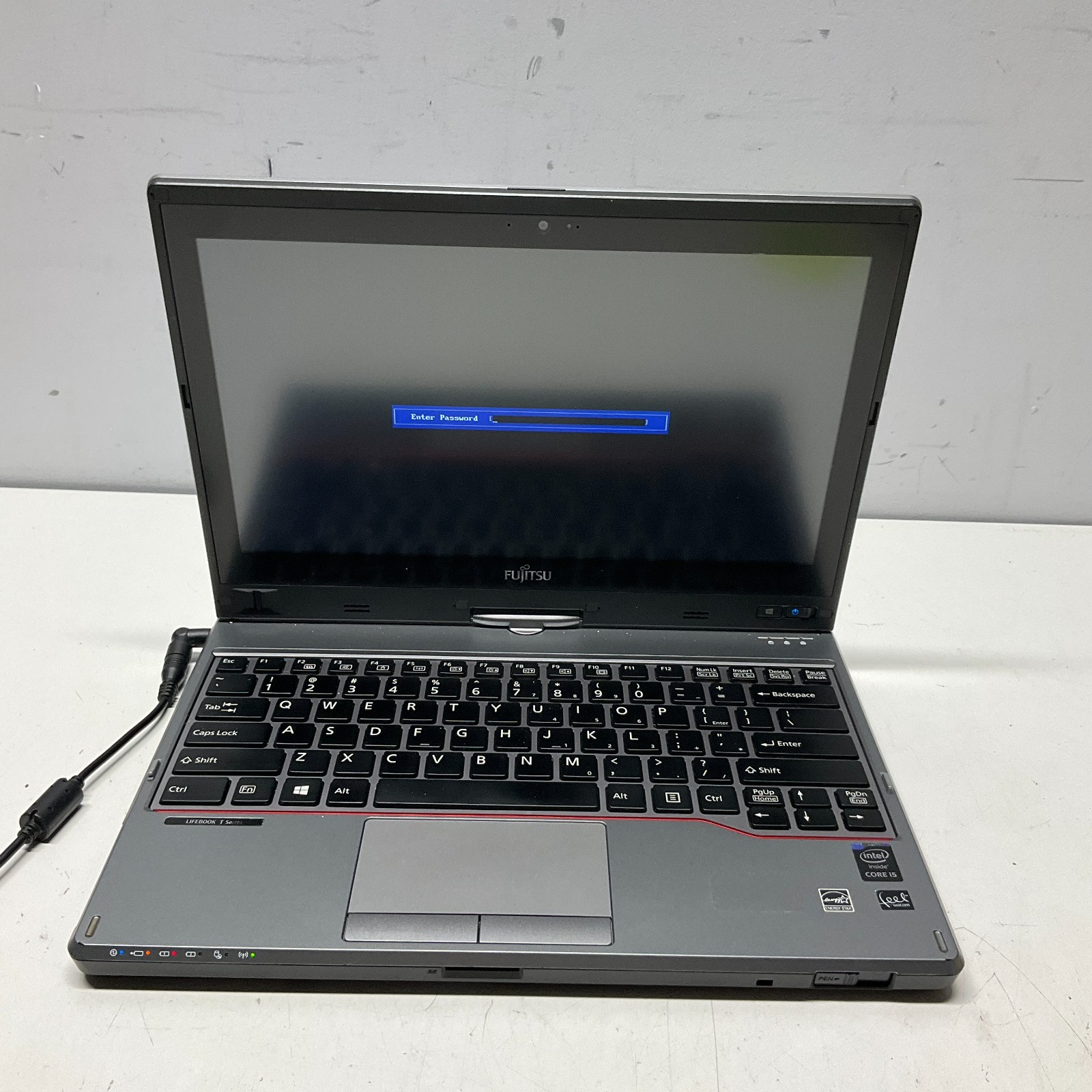 Fujitsu Lifebook T725 13.3” Laptop Intel Core i5-5200U @ 2.20 GHz 8GB BIOS READ