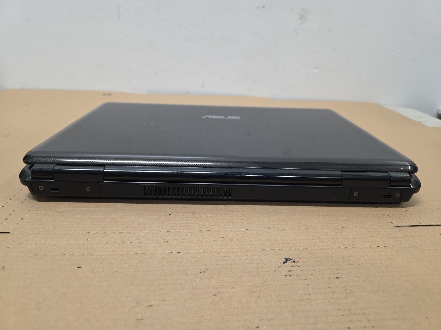 ASUS K501 15″ Laptop Intel Pentium R Dual Core Read