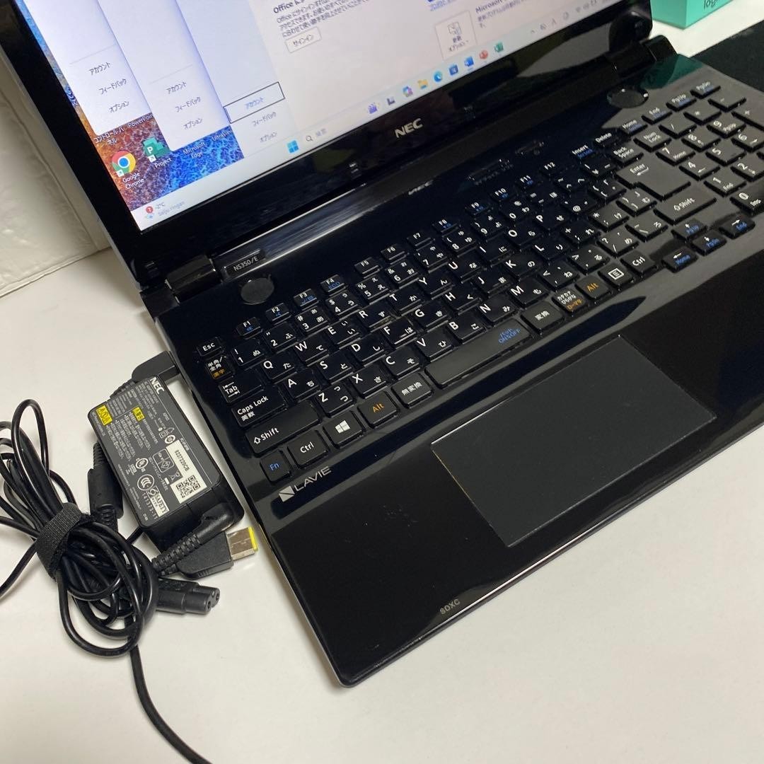 NEC LAVIE Laptop PC Windows 11 Pro 64-bit Core i3-6100U SSD 128GB Used Japan
