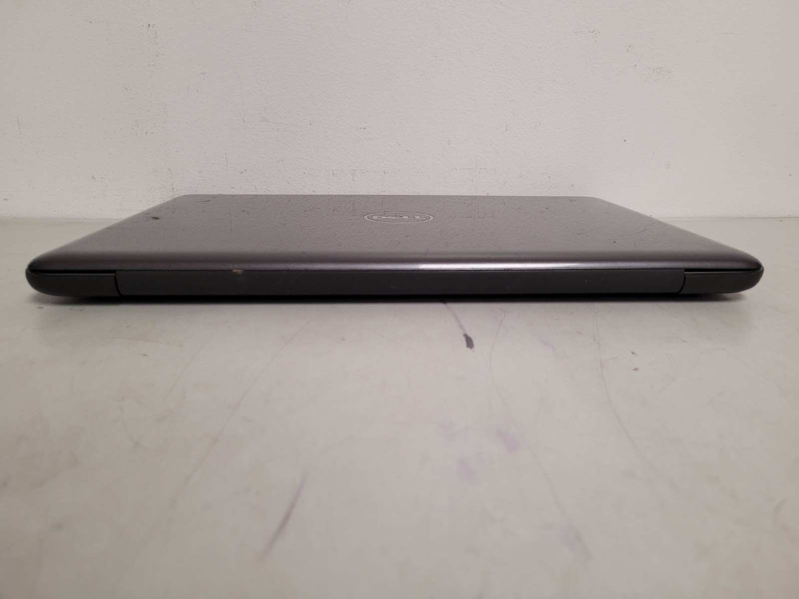 Dell inspiron 5567 15.6″ i5-7200u 2.5ghz 8gb ram 1tb hdd w11p READ 2J5WVF2