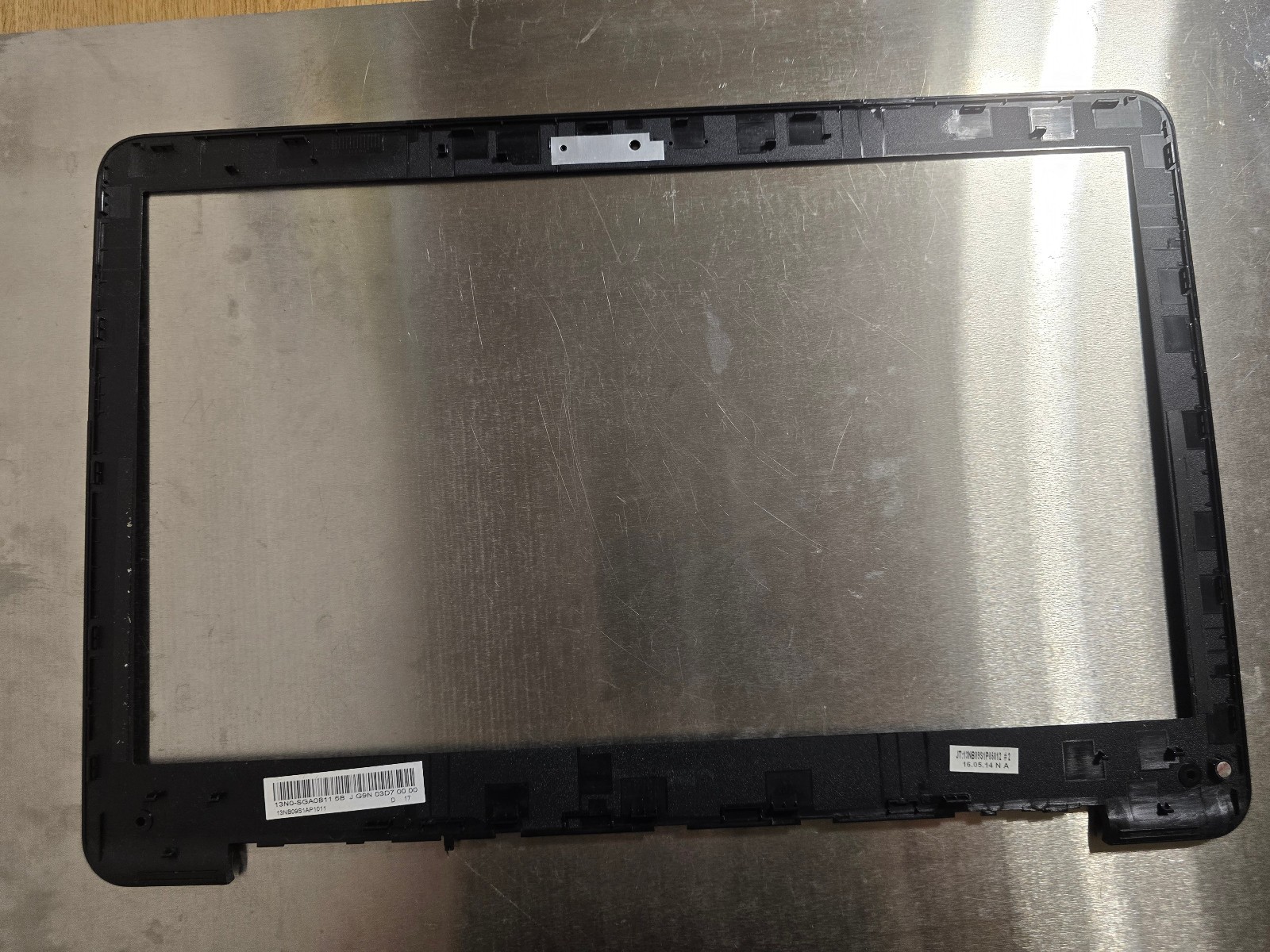 ASUS R556U X556U F556U FRAME DISPLAY LCD FRAME 13N0-SGA0B11 13NB09S1AP1011