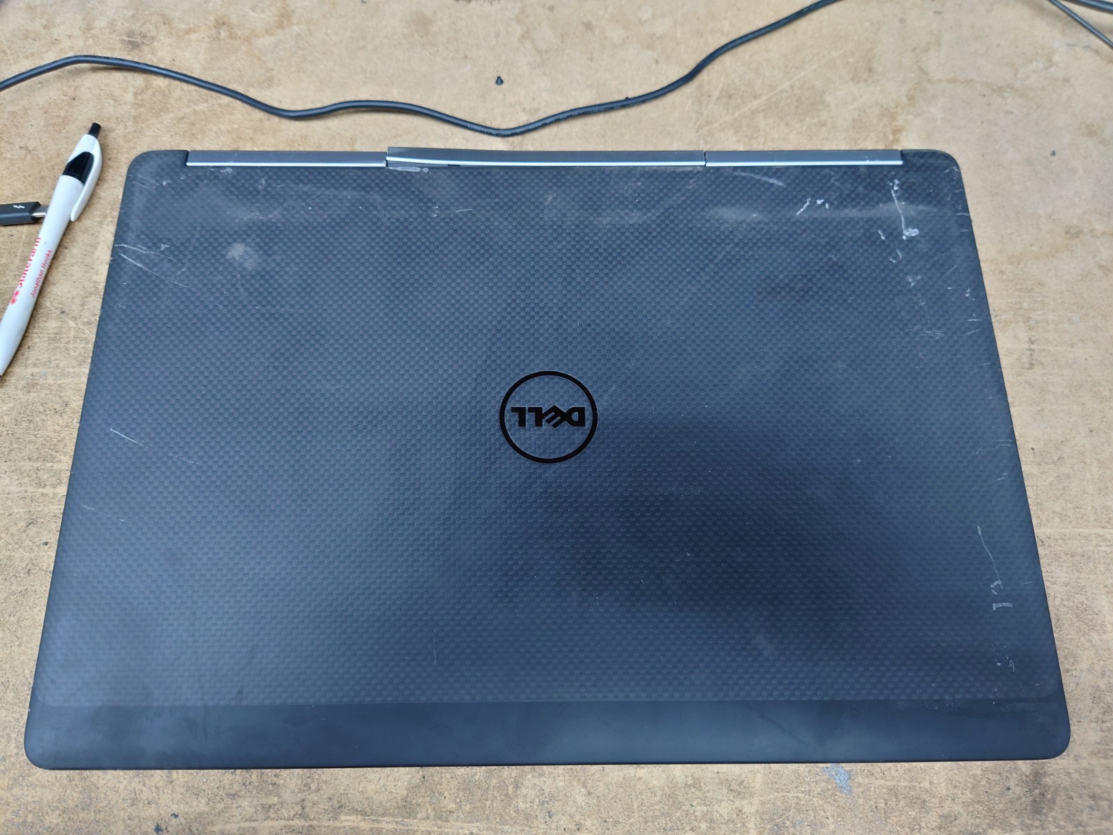 Dell Precision 7510 15.6″ FHD i7-6920HQ 16GB RAM No Battery/OS/SSD