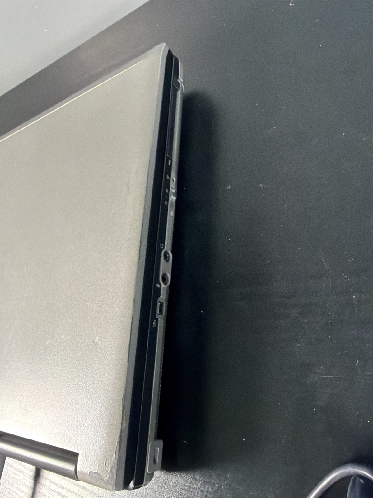 Dell Latitude D830 15.4″ Laptop Core 2 Duo 2.4GHz 305.5 HDD Linux Mint 17.7