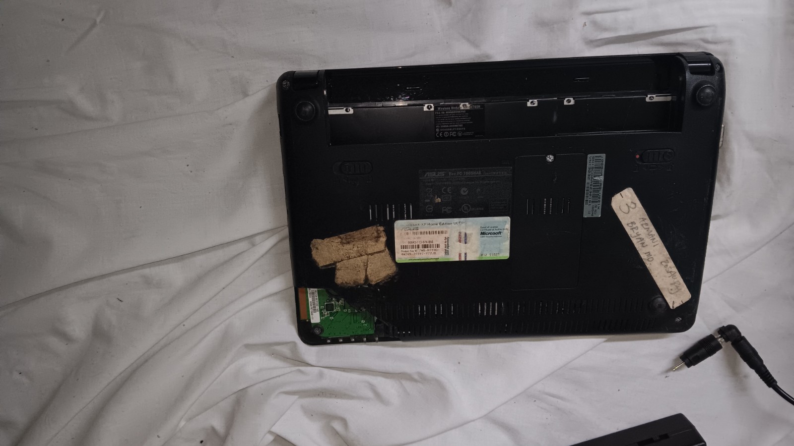 Lot of 6 ASUS EEe PC Mini Netbooks Laptops Intel Atom 1.6 GHz 160 GB HD Linux OS