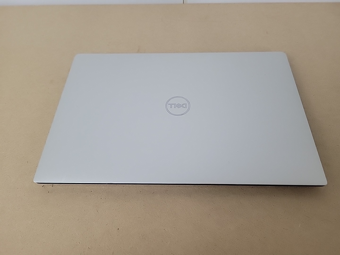 Dell XPS 13 9380 Laptop Intel Core i5-8265U 1.60GHz 8GB RAM 256GB SSD Win11