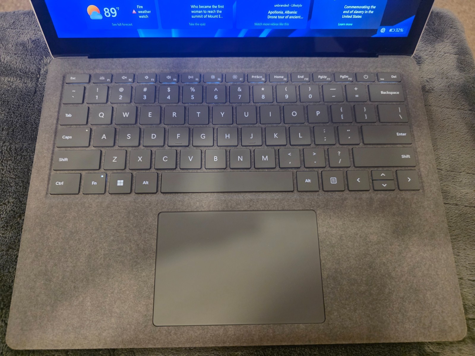 Surface Laptop 5 13.5” Intel Core i7-1265U 16GB RAM 512GB SSD w/ Mag Charger