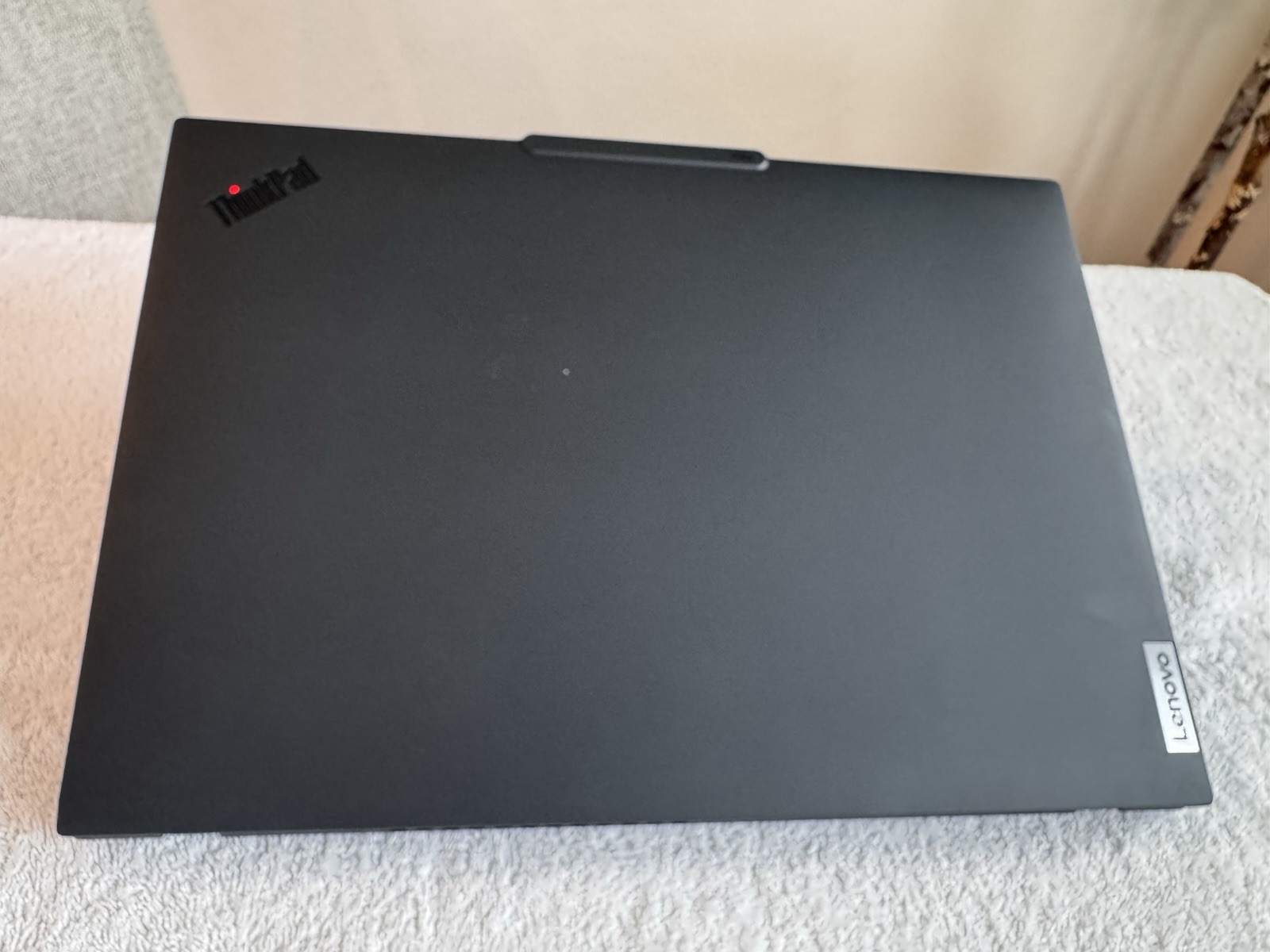 Lenovo ThinkPad P16s Gen 4 Touch 16″ OLED AMD Ryzen AI 7 Pro 350 32GB 1TB Win11P