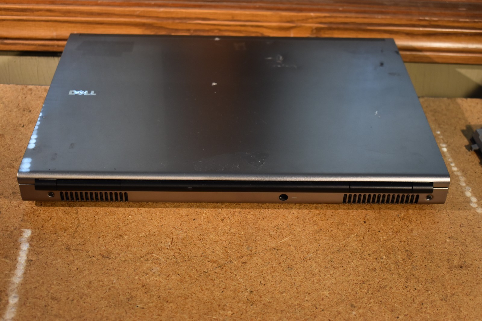 Dell Precision M6400 17″ Windows XP Pro 32-bit T9900 3.06GHz SSD AMD FirePro