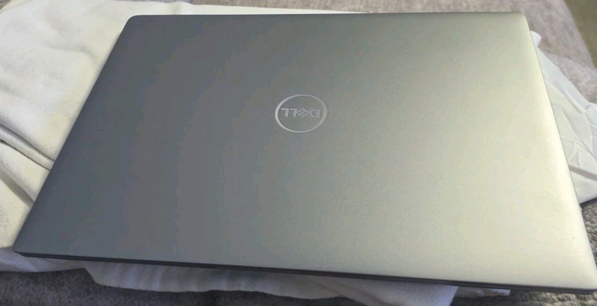 Dell Latitude 7450 Ultra 7 165U 16GB RAM 256GB SSD
