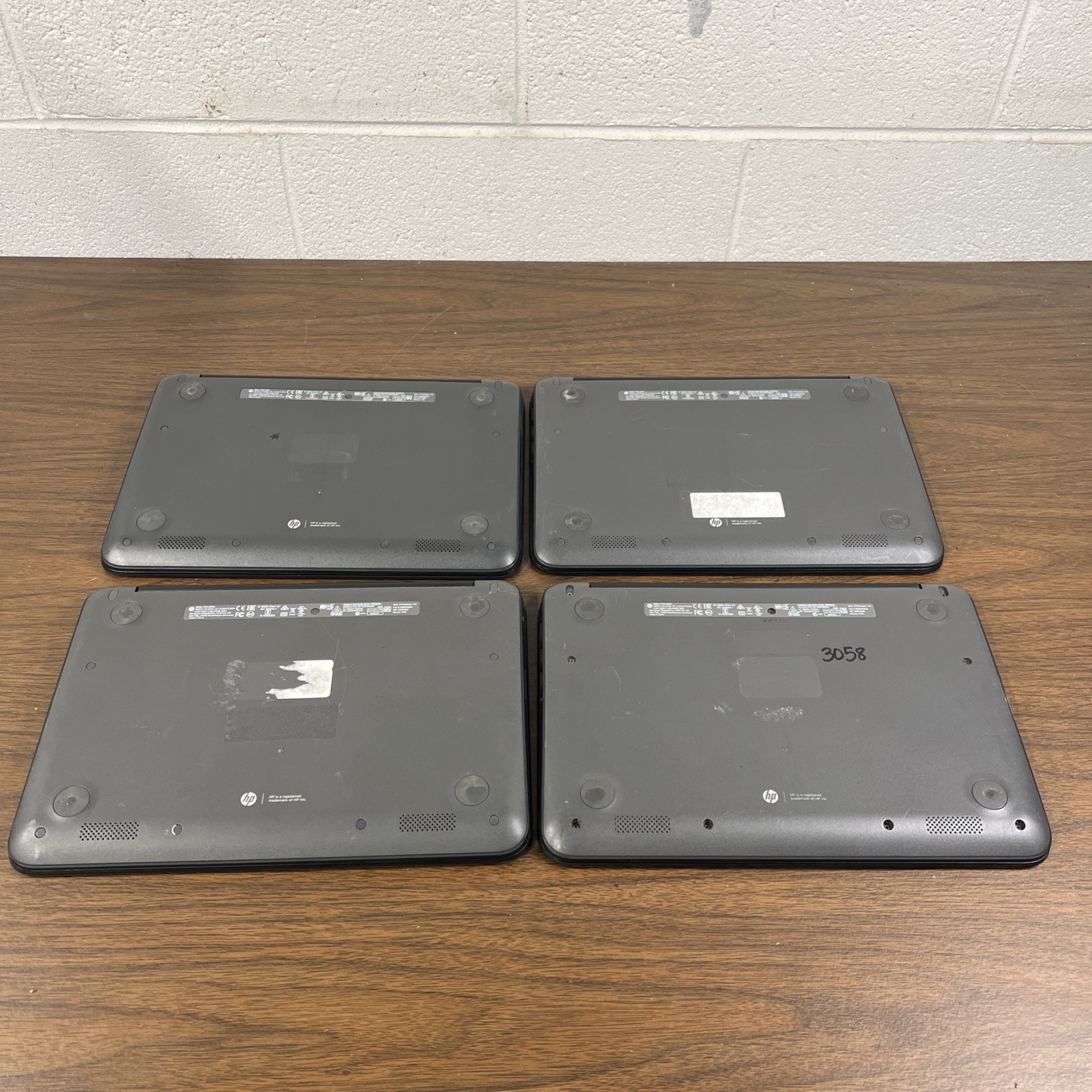 HP Chromebook 11 G4 11.6″ (N2840 – 4GB RAM – 16GB Storage) – Lot of 4