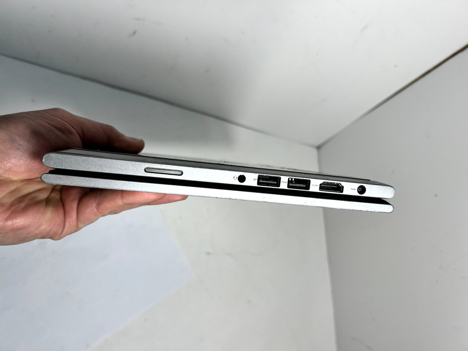 Dell Inspiron 11-3147 11″ Laptop Pentium N3530 2.16GHz 4GB RAM 500GB HDD Win10H!