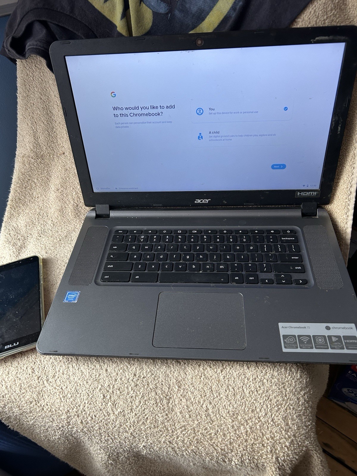 LOT OF Acer Chromebook And BLU cell phone. 2Gb Ram DDR3 16gb SSD EMMC