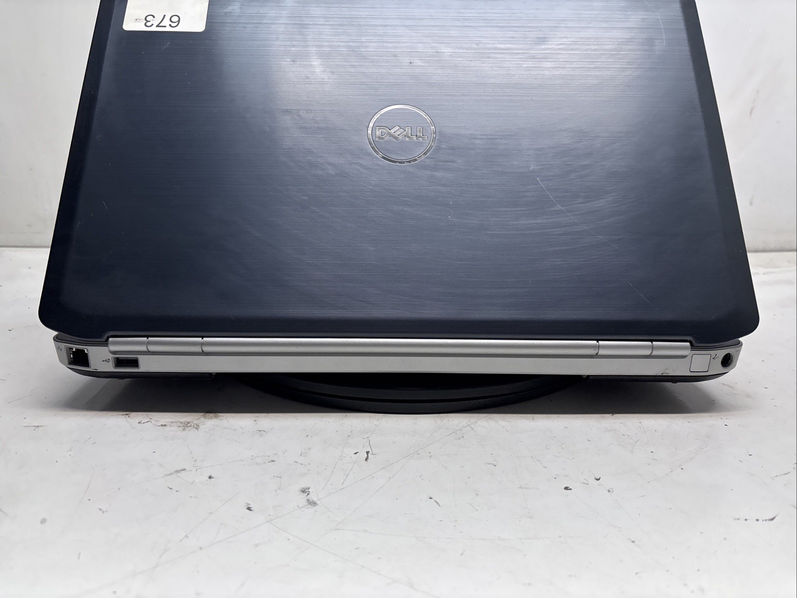 Dell Latitude E5520 Intel i3-2330M 2.2GHz 4 GB NO HDD