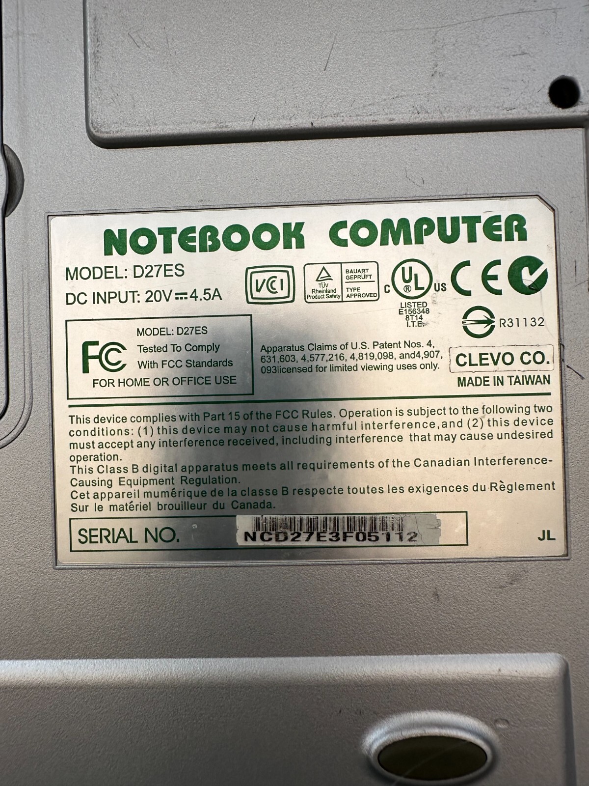 Retro Tronic 5 Yakumo D27ES Clevo Laptop 20GB HDD 512MB RAM No Windows Laptop