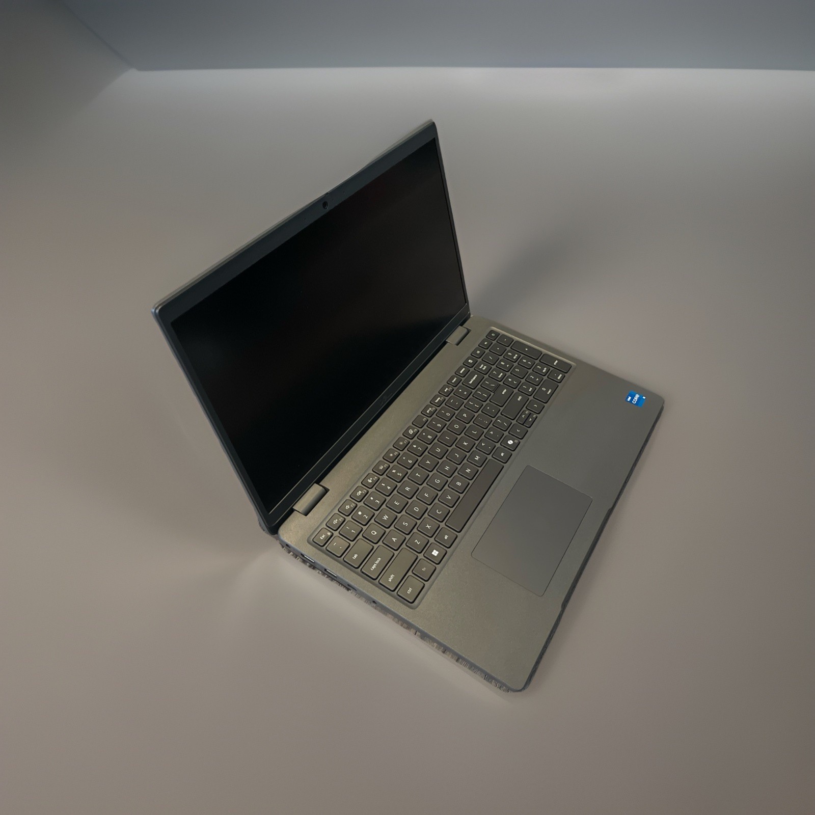 2025 Dell Latitude 3550 | i5 | 16GB | 256GB SSD | Windows 11 | Great Condition
