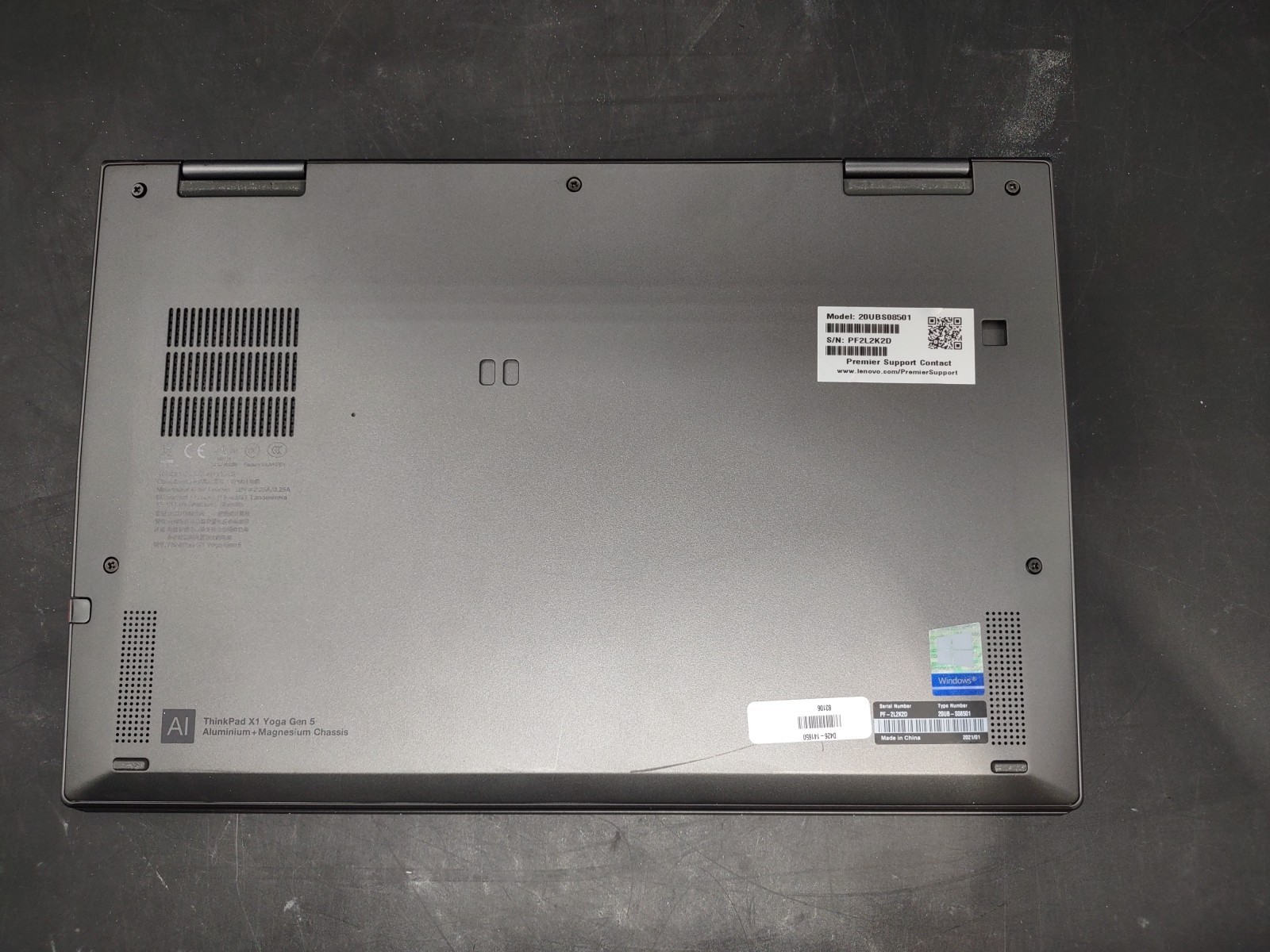Lenovo Thinkpad X1 Yoga Gen 5 i5 10310U @ 1.70GHz 16GB RAM NO SSD NO OS