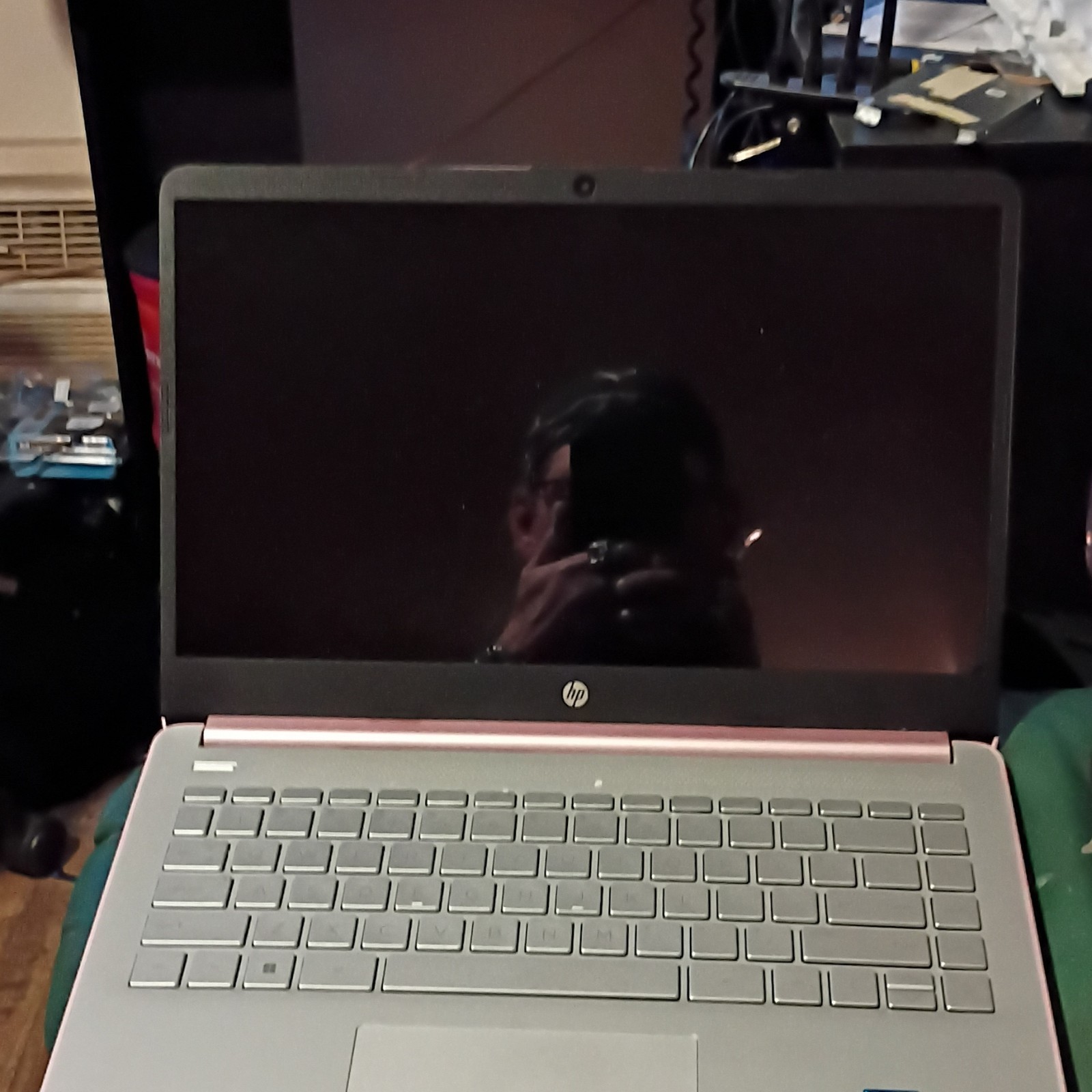 HP 14-dq0735ds Notebook Laptop Pink HDMI USB 3.0 USB-C SD Card Slot