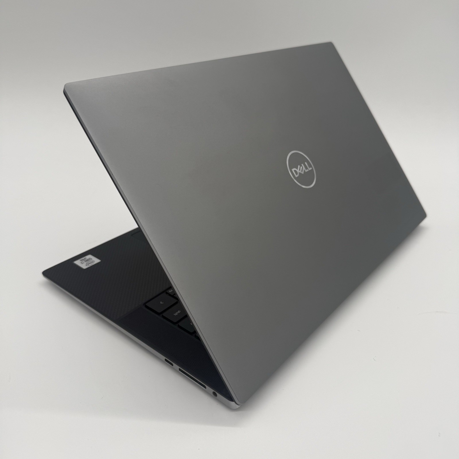 Dell Precision 5550 15.6″ 4K Laptop i7-10850H 16GB 512GB SSD Quadro T1000 Win11P