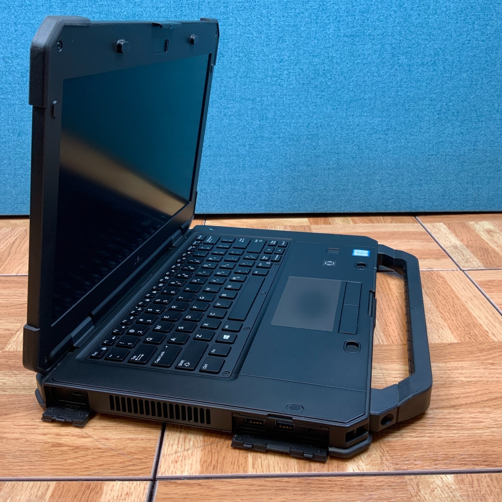 Dell Latitude 5420 Rugged Intel i7-8650U 16GB RAM 256 GB SSD Win 11 Pro