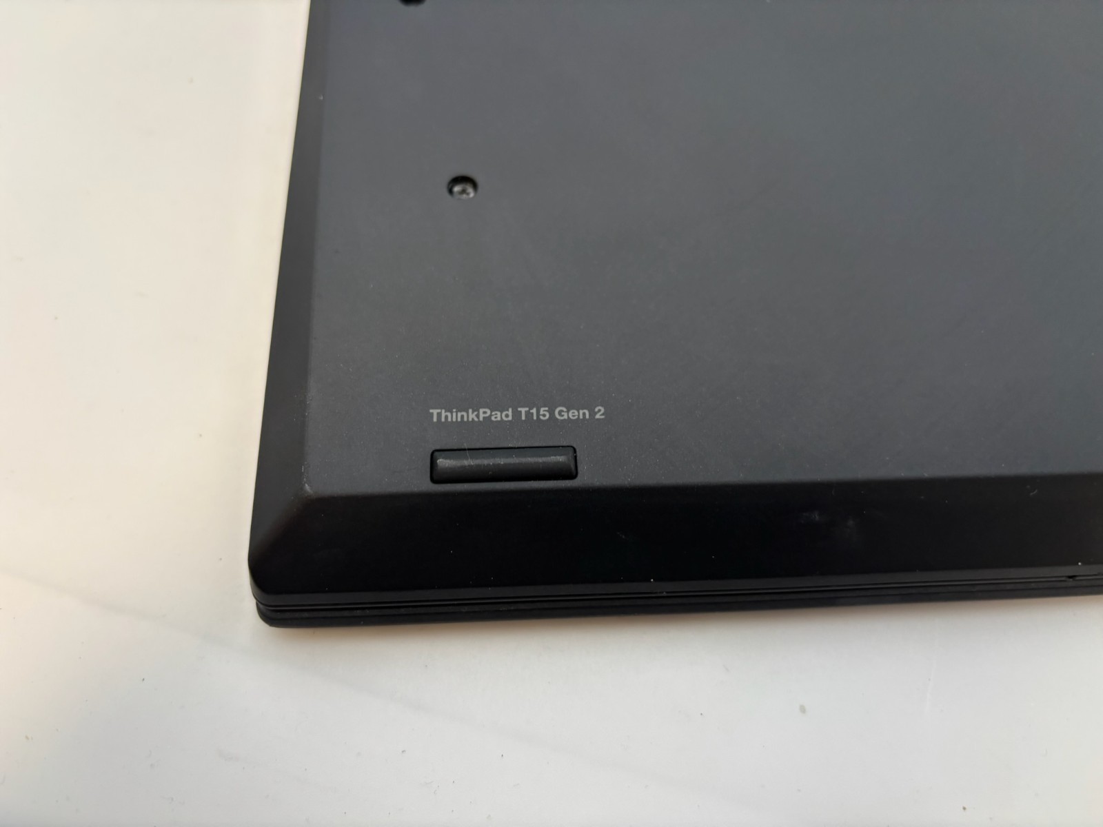 Lenovo T15 Gen 2 15.6″ 512 GB SSD 16 GB RAM i7-1165G7 Windows 11 Pro