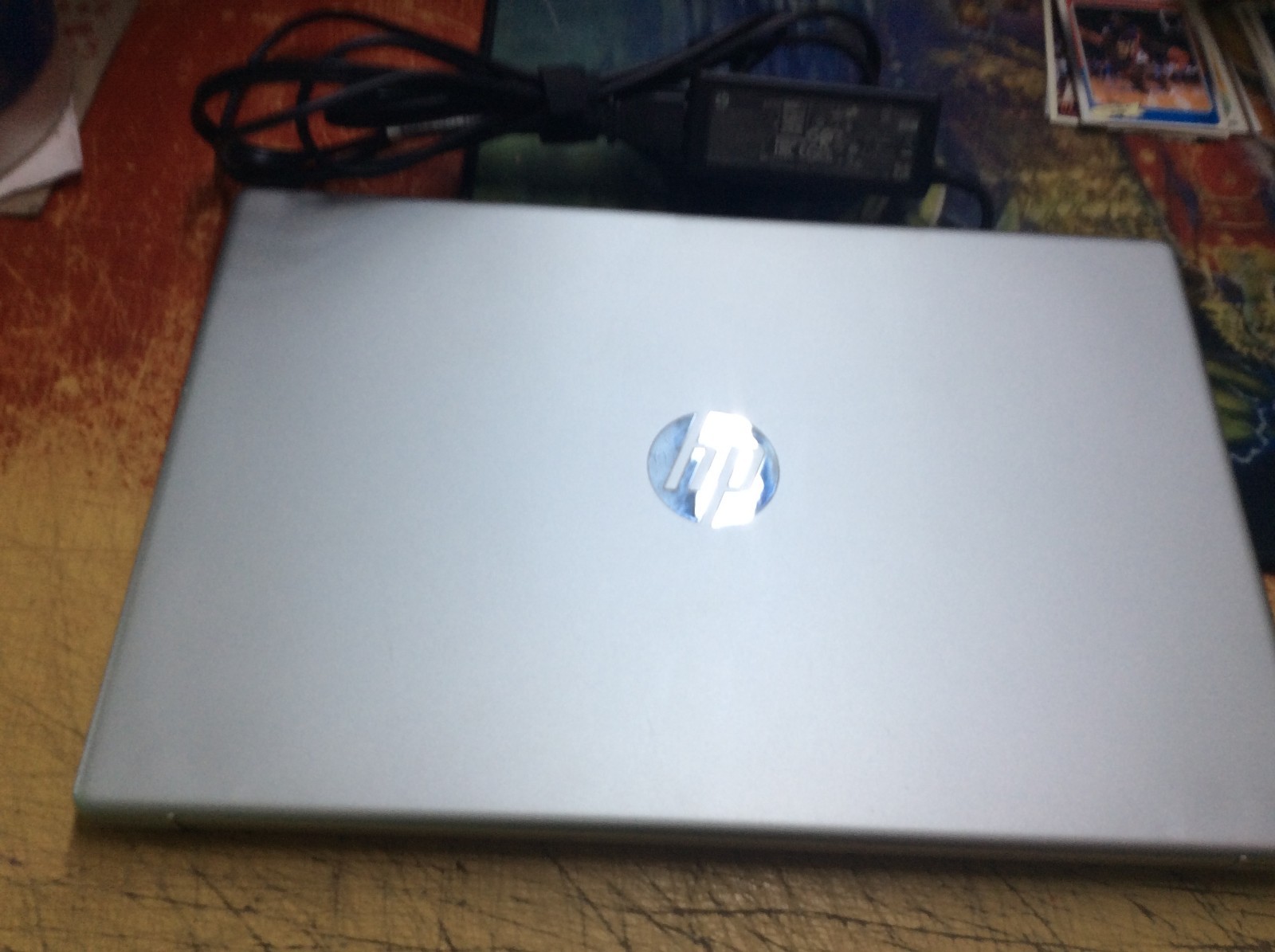 HP 15-dw0081wm 15.6″ Pentium Silver / 4gb RAM / 256gb LAPTOP W/ CHARGER