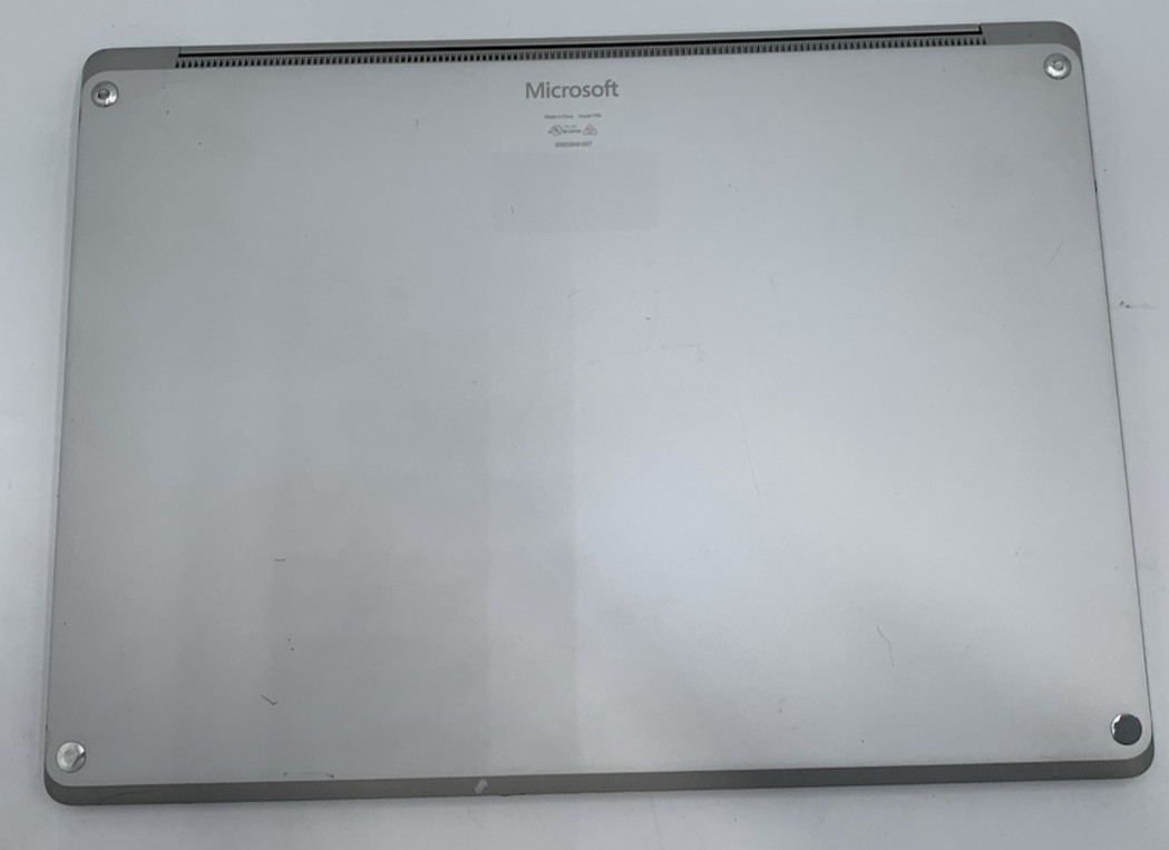 Microsoft Surface Laptop 2 1769 i7-8650U 1.9GHz 8GB DDR4 256GB SSD Silver C/Dent